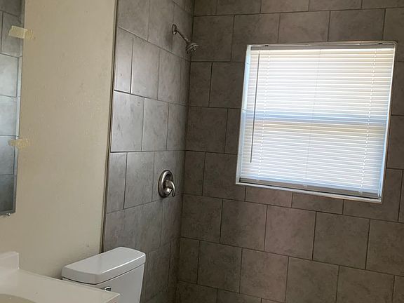 4th image of 2205 E 97th Ave