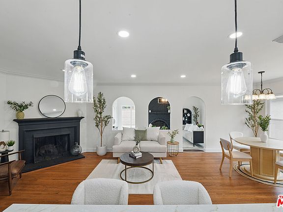 4th image of 10724 Grovedale Dr