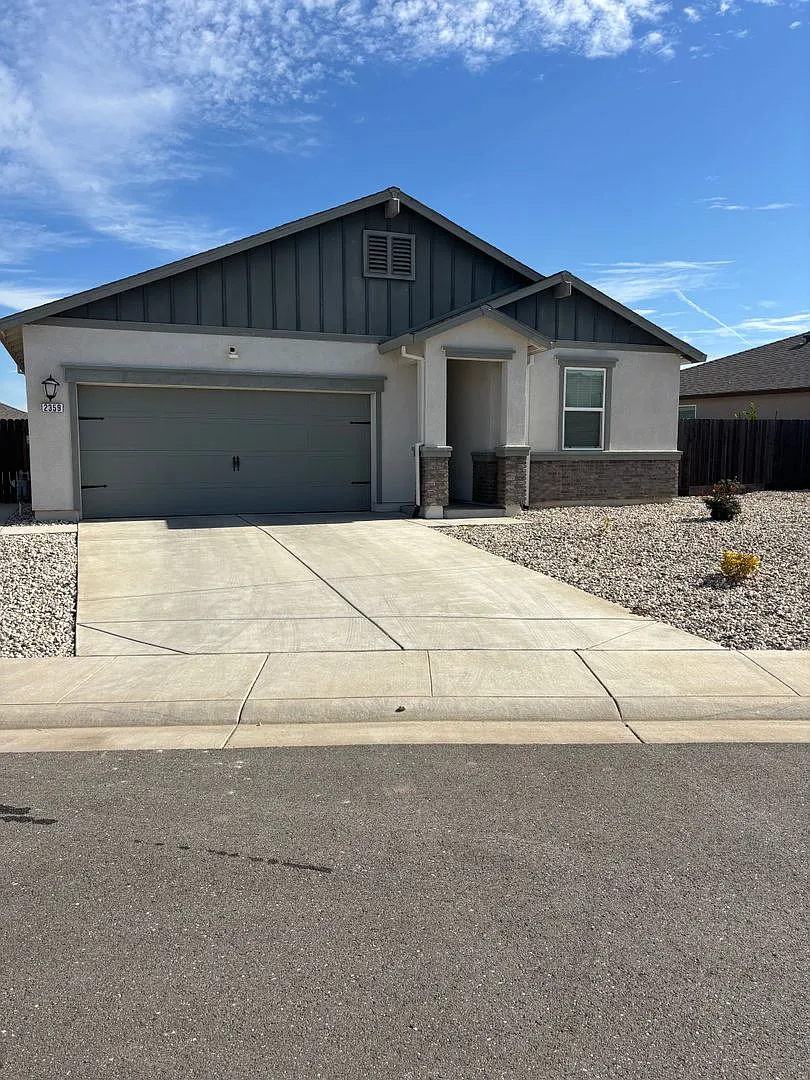 3 Bd 2/Ba House In Marysville Coming Soon! — Photo 1