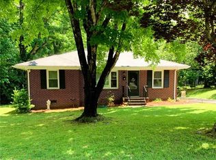 243 S Myrtle St, Winder, GA 30680