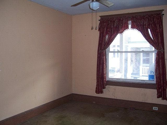 2nd image of 326 E Arch St