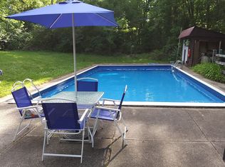 7142 Kinsman Rd, Novelty, OH 44072