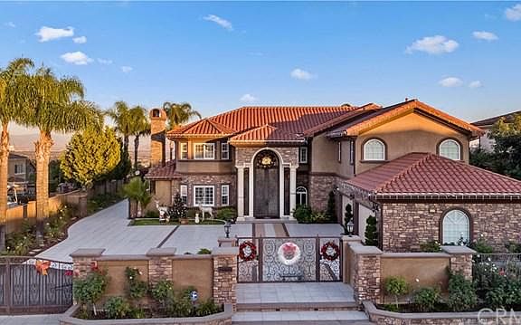 3rd image of 13651 Monteverde Dr