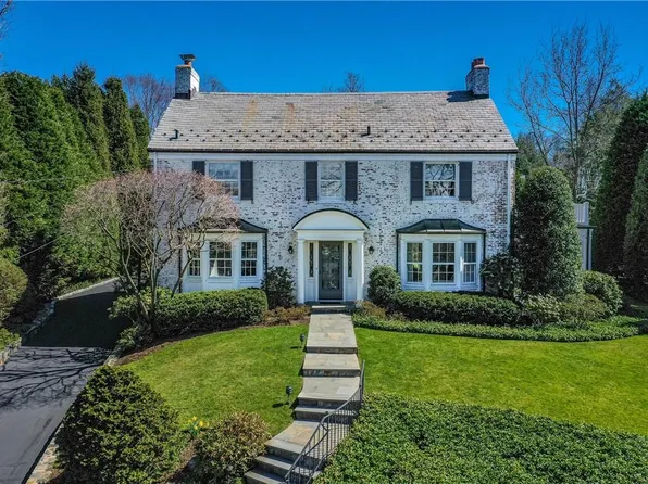 30 Summit Avenue, Bronxville, NY 10708