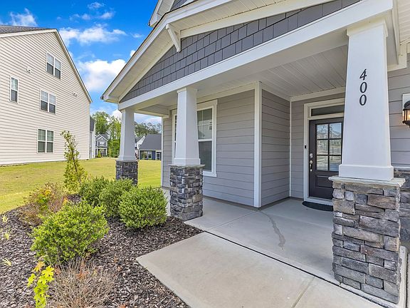3rd image of 400 Hawks Bluff Ct