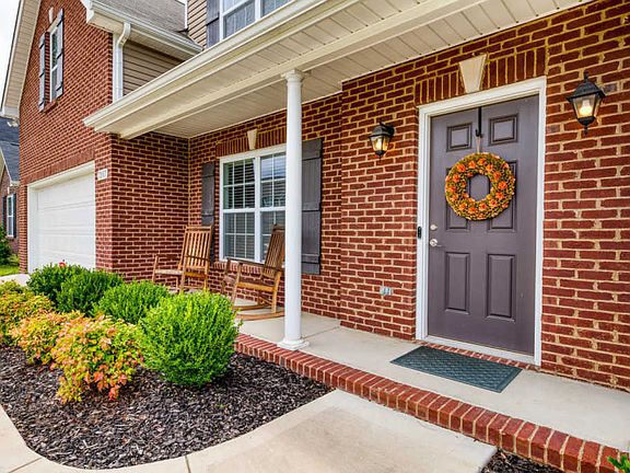 4th image of 7307 Lucky Clover Ln