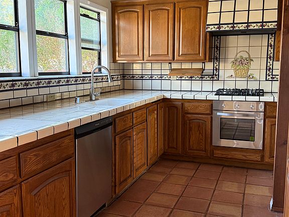 4th image of 11159 Daines Dr