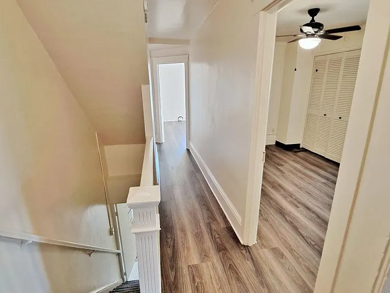 118 S Franklin St — Photo 18
