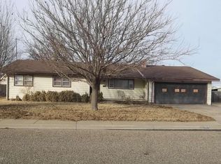 507 Spruce Ave, Dumas, TX 79029