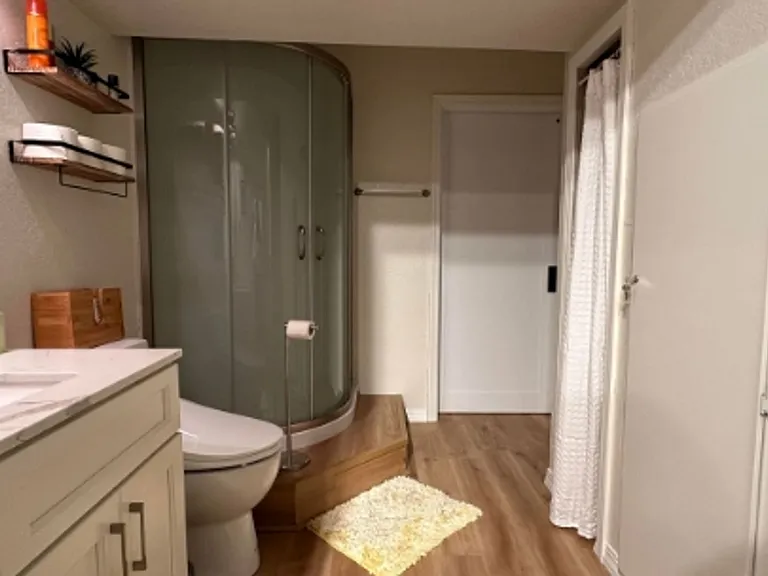 18770 Broadhurst Dr — Photo 14