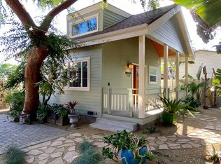 817 Waterloo St #1/2, Los Angeles, CA 90026