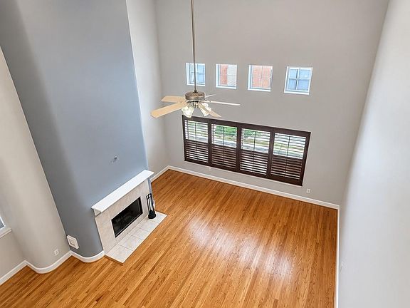 4th image of 8624 Meadowcroft Dr