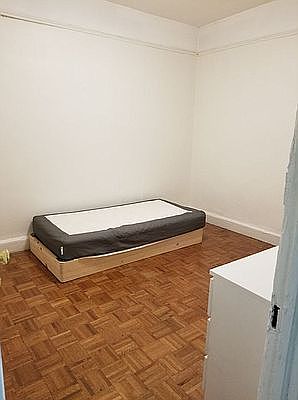4th image of 3096 Broadway #2C