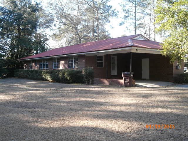 2nd image of 954 Pioneer Rd NE