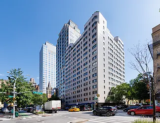 401 East 65th Street in Lenox Hill