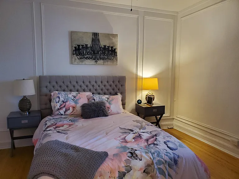 40 East Oak Street — Photo 16