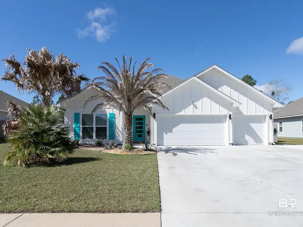 3890 Mercury Cir, Gulf Shores, AL 36542