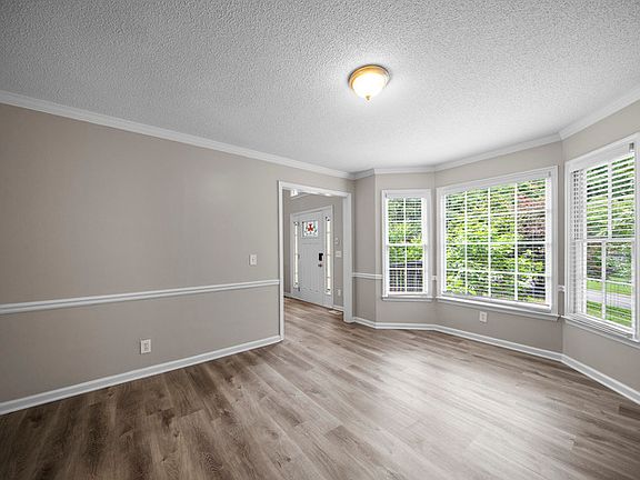 2nd image of 116 Caracas Dr