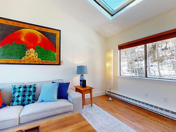 2nd image of 208 Bradford Street APT 7