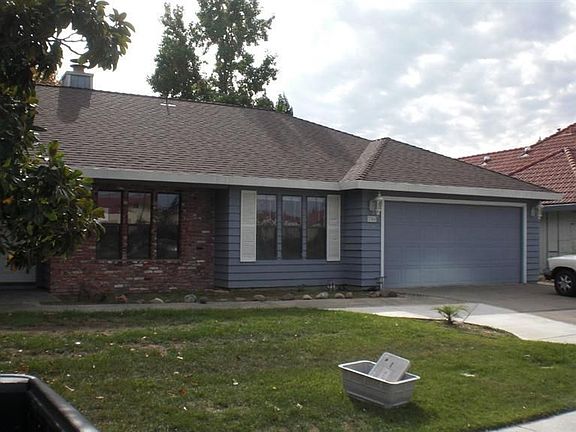 3rd image of 7354 Gloria Dr