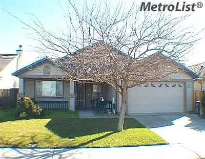 220 McGinnis Ave photo 1