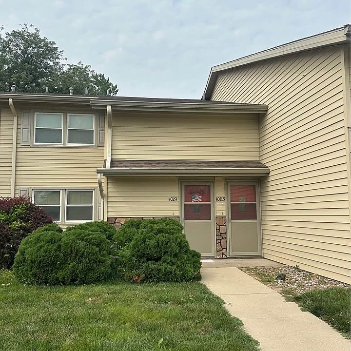 1st image of 1083 NW Greenwood St #1083