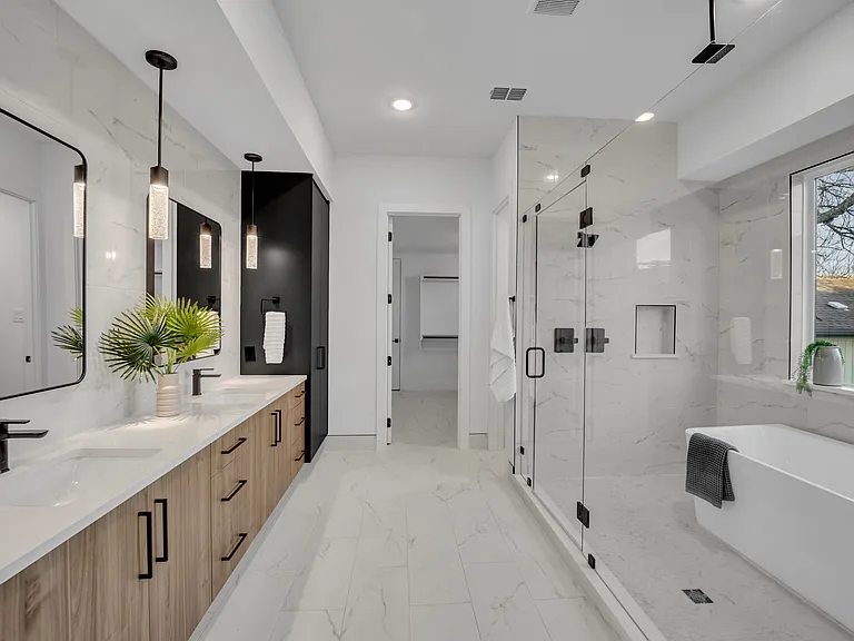 1512 Villars St — Photo 18