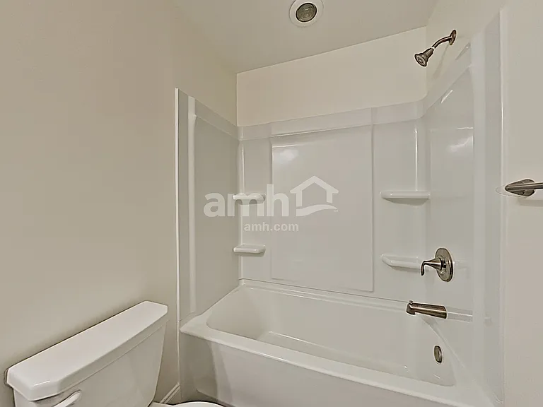154 Lindridge Dr — Photo 15