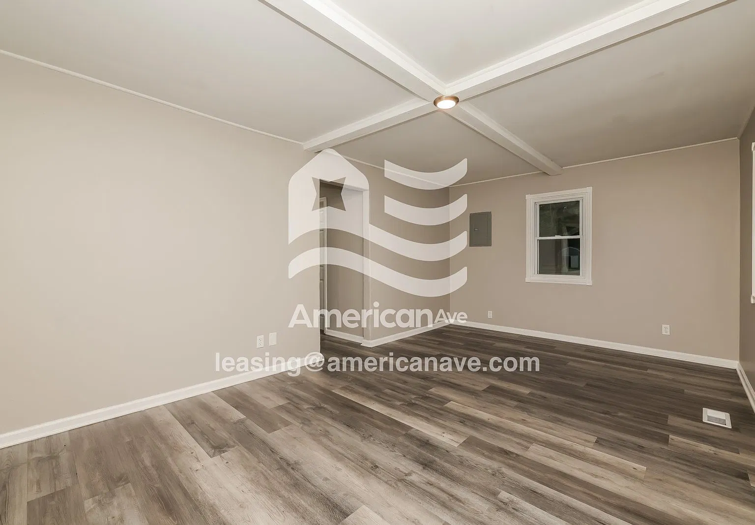 3 bed, 1.0 bath, 1234 sqft, $1,650 — Photo 3