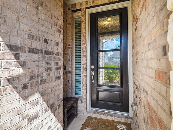2nd image of 7722 Kenora Way