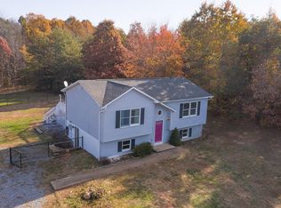 414 Leonard Ln, Gladys, VA 24554
