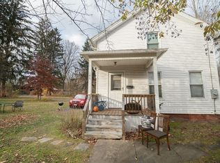 166 College St, Amherst, MA 01002