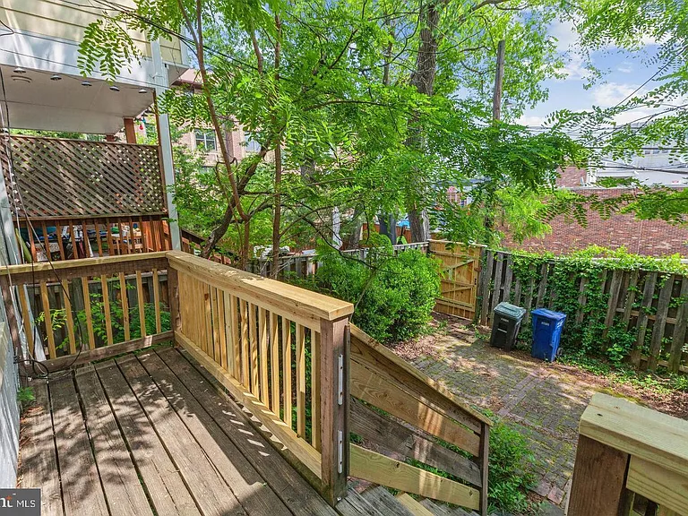 2237 Hall Pl NW — Photo 8