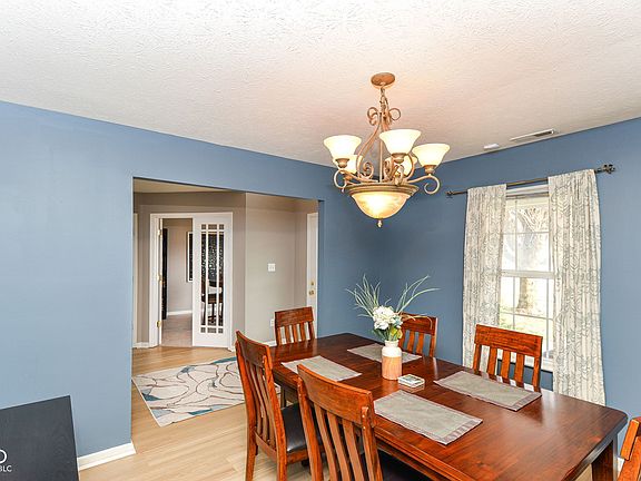 3rd image of 12054 Seahawks Ln