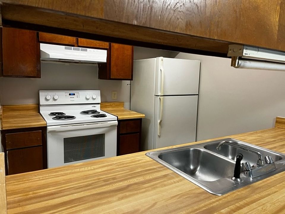 Baytree Manor Apartments 900 Blanton St Valdosta GA Zillow
