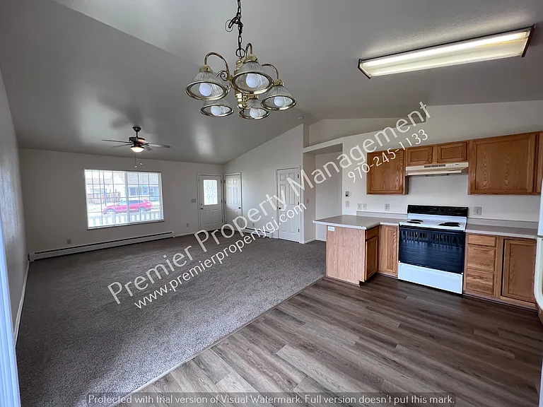 2527 Shetland Dr #A — Photo 4