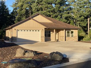 2107 Willow Loop, Florence, OR 97439