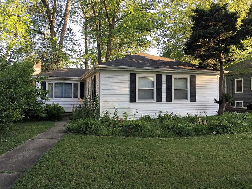 1st image of 1431 Van Buren Ave