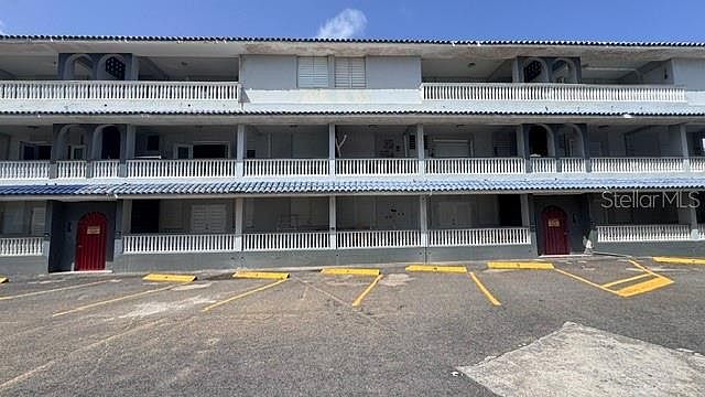 1st image of Playa Azul Ocean Dr #748