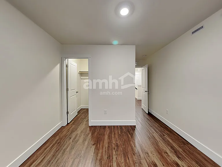 6678 Spriggel St — Photo 26