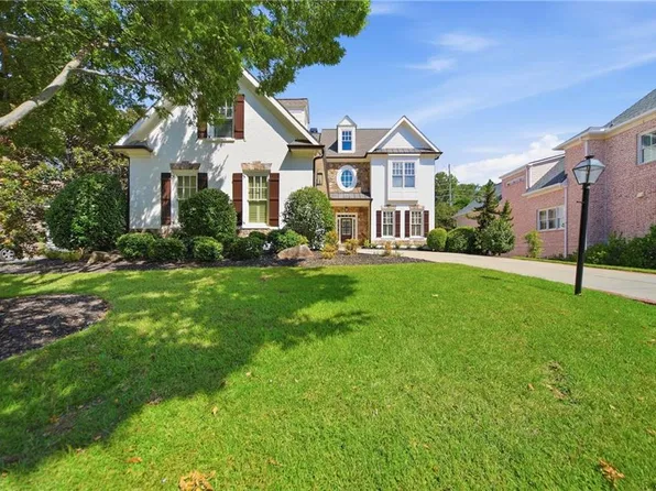 3420 Camellia Ln, Suwanee, GA 30024