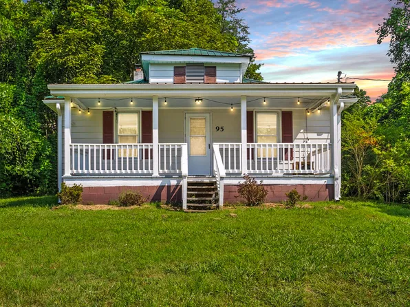 95 Terrace Rd, Boones Mill, VA 24065