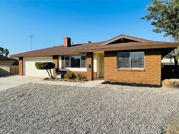1st image of 678 Monterey Pl