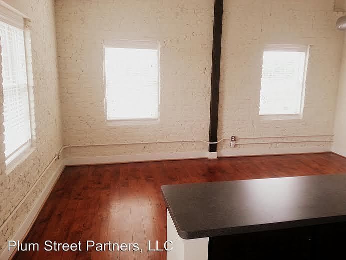 2nd image of 316 E Bank St APT 405