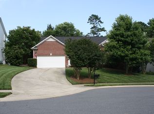2310 Tory Oak Pl, Matthews, NC 28105