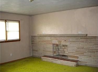 5th image of 111 Lakeview Dr