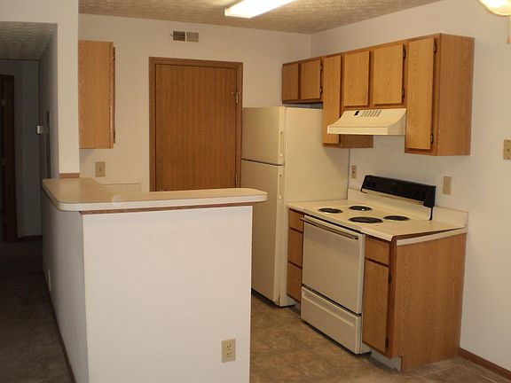 5th image of 4315 Emerald Lakes Blvd