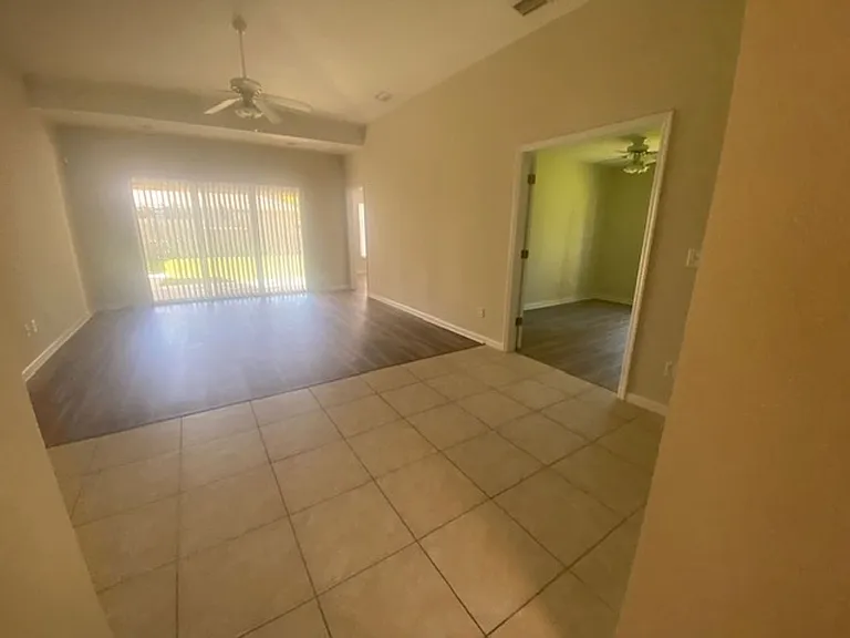 1 Ryarbor Dr #B — Photo 4