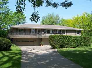 165 N Lake Shore Dr, Decatur, IL 62521