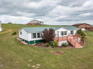 5474 Boat Ave, Glen Ullin, ND 58631